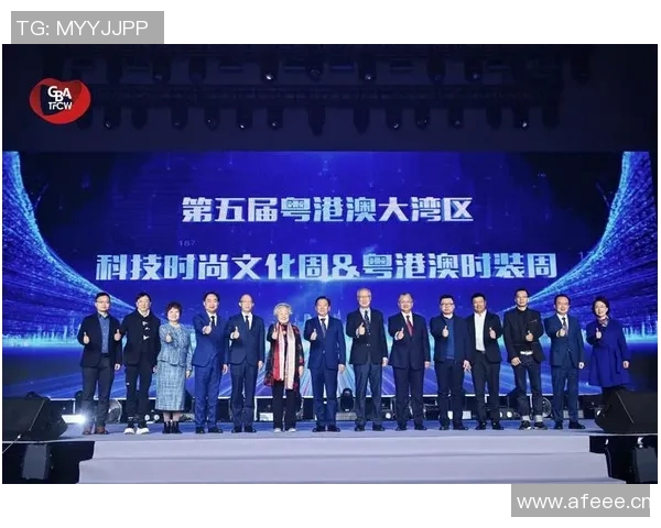 以文化为核心推动力：探索当代社会变革中的文化传承与创新发展